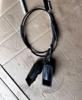 Mazda 6 Engine bonnet (hood) release handle braknumeruczci