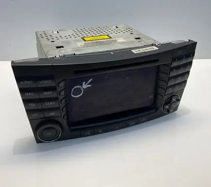Mercedes-Benz CLS C219 Radio/CD/DVD/GPS head unit A2118700089 41028560 2118700089