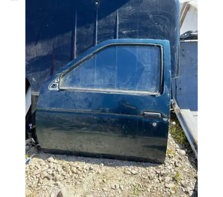 Nissan Terrano Front door