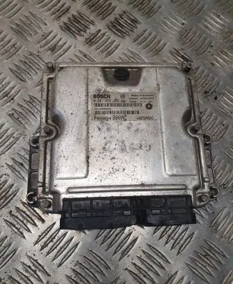 Chrysler Voyager Engine control unit/module P05094800AC