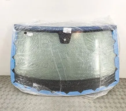 Mercedes-Benz EQB Front windscreen/windshield window A2476704702