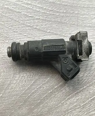 Mercedes-Benz C W202 Fuel injector A1120780049 0280155742