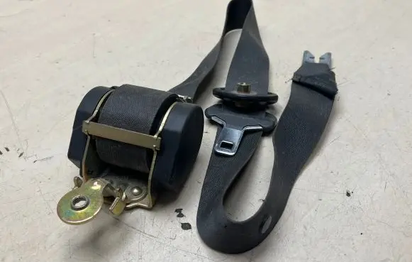 Renault Scenic II - Grand scenic II Front seatbelt B506014ac52