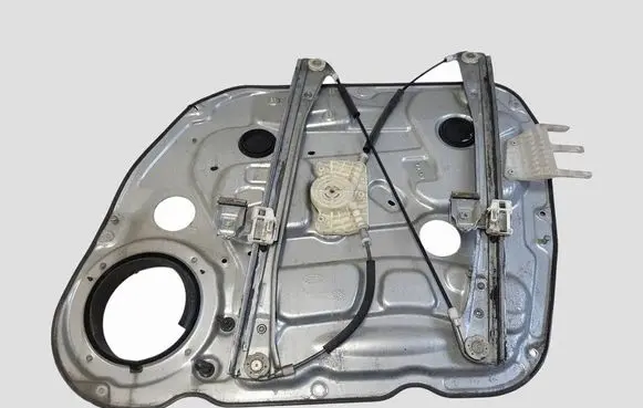 KIA Sorento Front window lifting mechanism without motor 824701DXXX