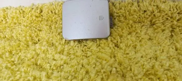 Mercedes-Benz S W221 Front tow hook cap/cover A2218850223