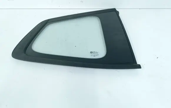 Opel Zafira C Rear side window 12841834 43R001564