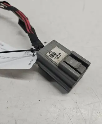 Opel Zafira B Coolant fan relay 13178656