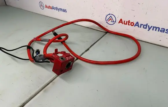 Positive cable (battery)