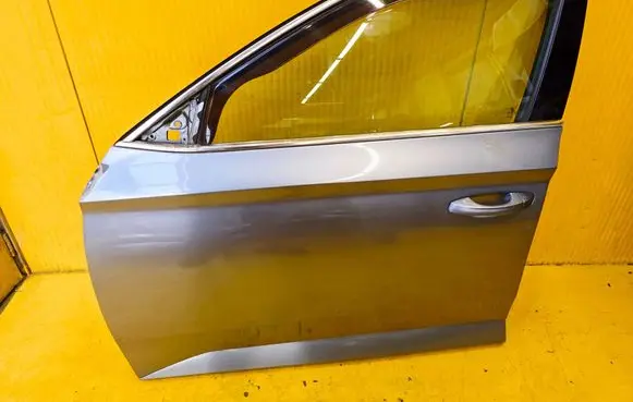 Skoda Superb B8 (3V) Front door 