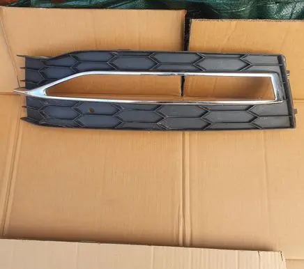 Skoda Superb B8 (3V) Front bumper lower grill 3V0853665B