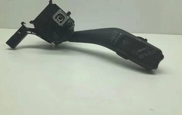 Volkswagen Golf V Wiper control stalk 1K0953519J 01203516 20351681530960