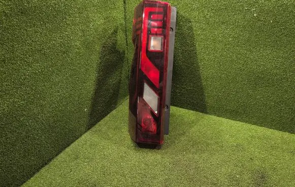 Renault Master IV Rear/tail lights 265554088R