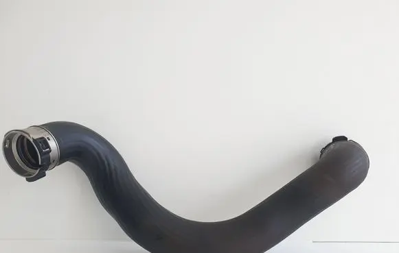 Mercedes-Benz C W204 Intercooler hose/pipe A2045282682