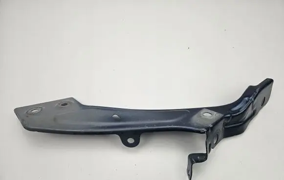 Renault Megane IV Headlight/headlamp mounting bracket 631416998R