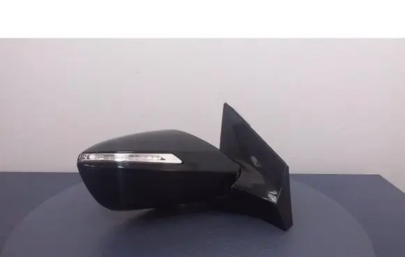 Hyundai i40 Front door electric wing mirror NKA