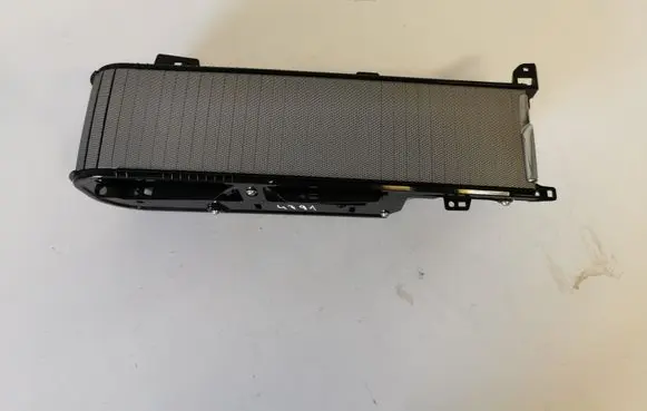 Cup holder front