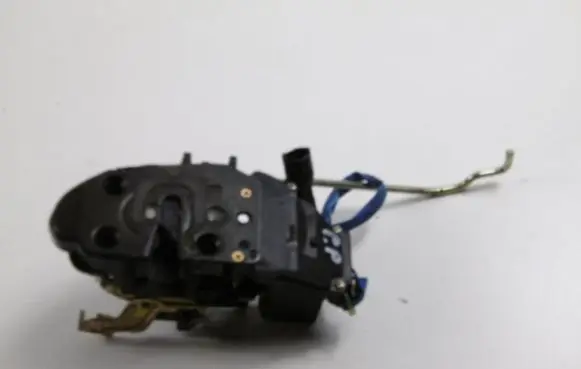 KIA Carnival Front door lock