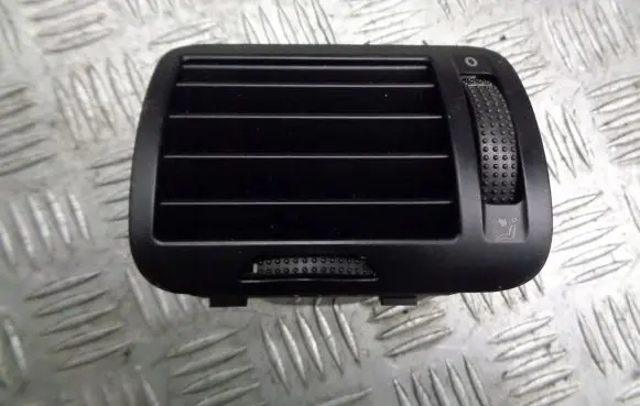 Volkswagen PASSAT B5.5 Dashboard side air vent grill/cover trim 3B0819703D