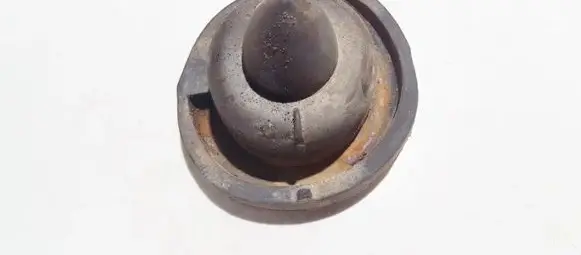 Renault Megane II Front coil spring rubber mount 8200245679