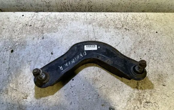 Chrysler Pacifica Rear control arm