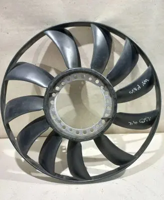 Volkswagen PASSAT B5 Fan impeller 058121301B