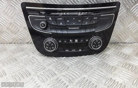 Peugeot 508 Climate control unit E1077075M01