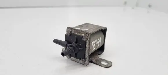 BMW 5 E34 Turbo solenoid valve 2243804 2243804C