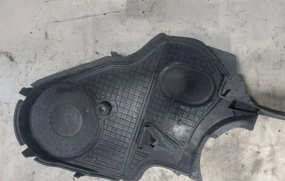Volvo XC90 Timing belt guard (cover) 30731283