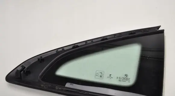 BMW 2 F44 Rear vent window glass 7483158