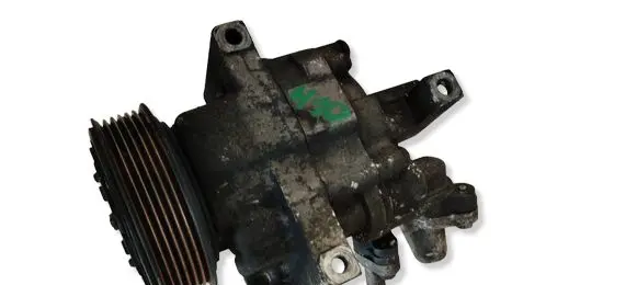 Toyota Aygo AB10 Air conditioning (A/C) compressor (pump) 883100H010