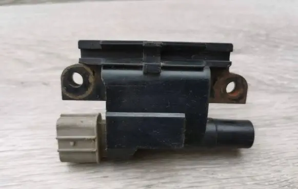 Suzuki Jimny High voltage ignition coil
