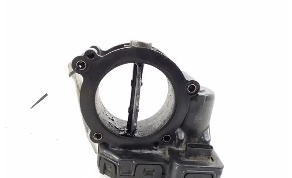 Mercedes-Benz E W212 Throttle valve A6510900270