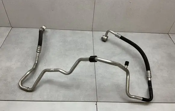 Air conditioning (A/C) pipe/hose