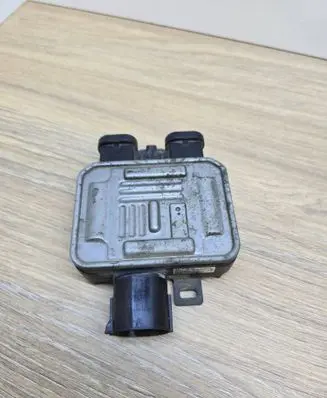 Coolant fan relay