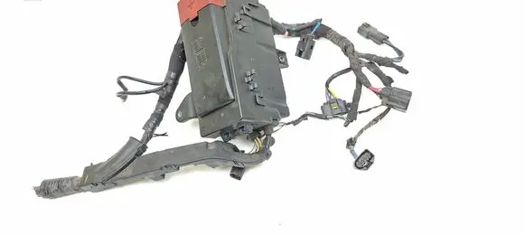 Jaguar XE Fuse module GX7314A076AA