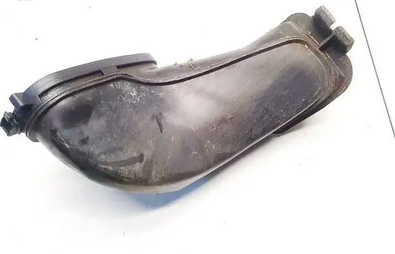 Air intake hose/pipe