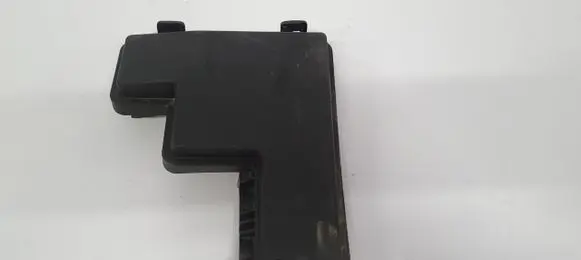 Renault Kadjar Fuse box cover 