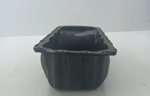 Oil sump