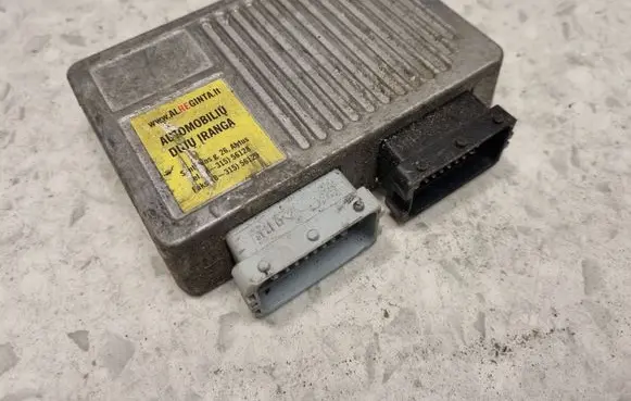 Audi A4 S4 B5 8D LP gas control unit module 67R013787