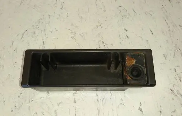 BMW 3 E46 Ashtray (front) 82087221