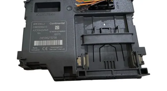 Renault Clio IV Ignition key card reader 285902325R S180151002G A2C53424963