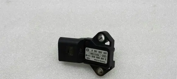 Audi A4 S4 B8 8K Air pressure sensor 038906051C