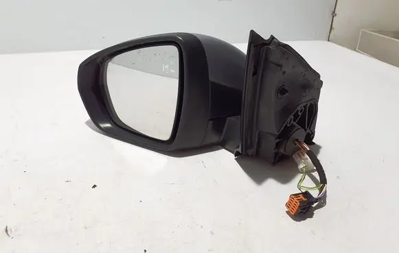 Peugeot 5008 Front door electric wing mirror 1635224580