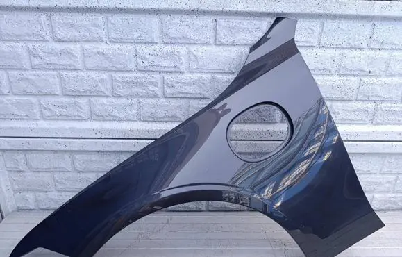 Volvo S90, V90 Fender