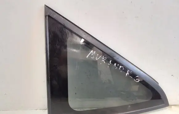Nissan Murano Z50 Rear side window