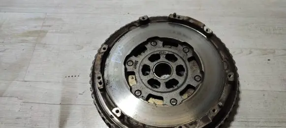 Dacia Duster II Flywheel 123104345R 1055