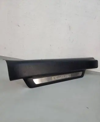 Lexus RX 450H Front sill trim cover 6792048070