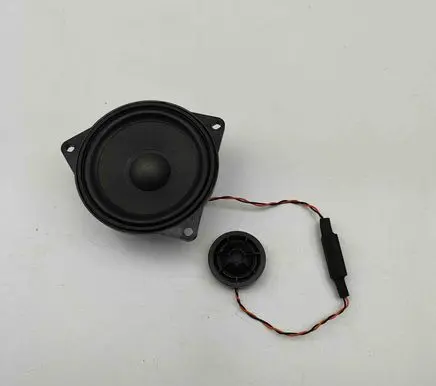 BMW X5 G05 Panel speaker 6809632 2622517