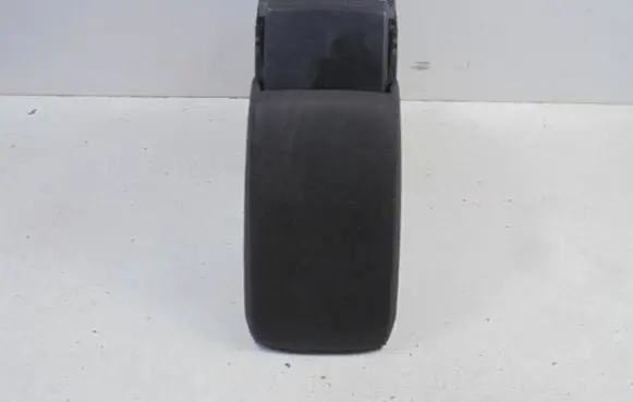 Skoda Octavia Mk2 (1Z) Armrest 3T0864207D