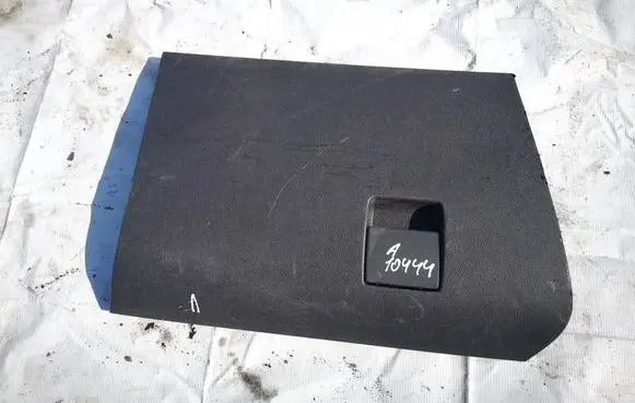 Opel Astra H Glove box 